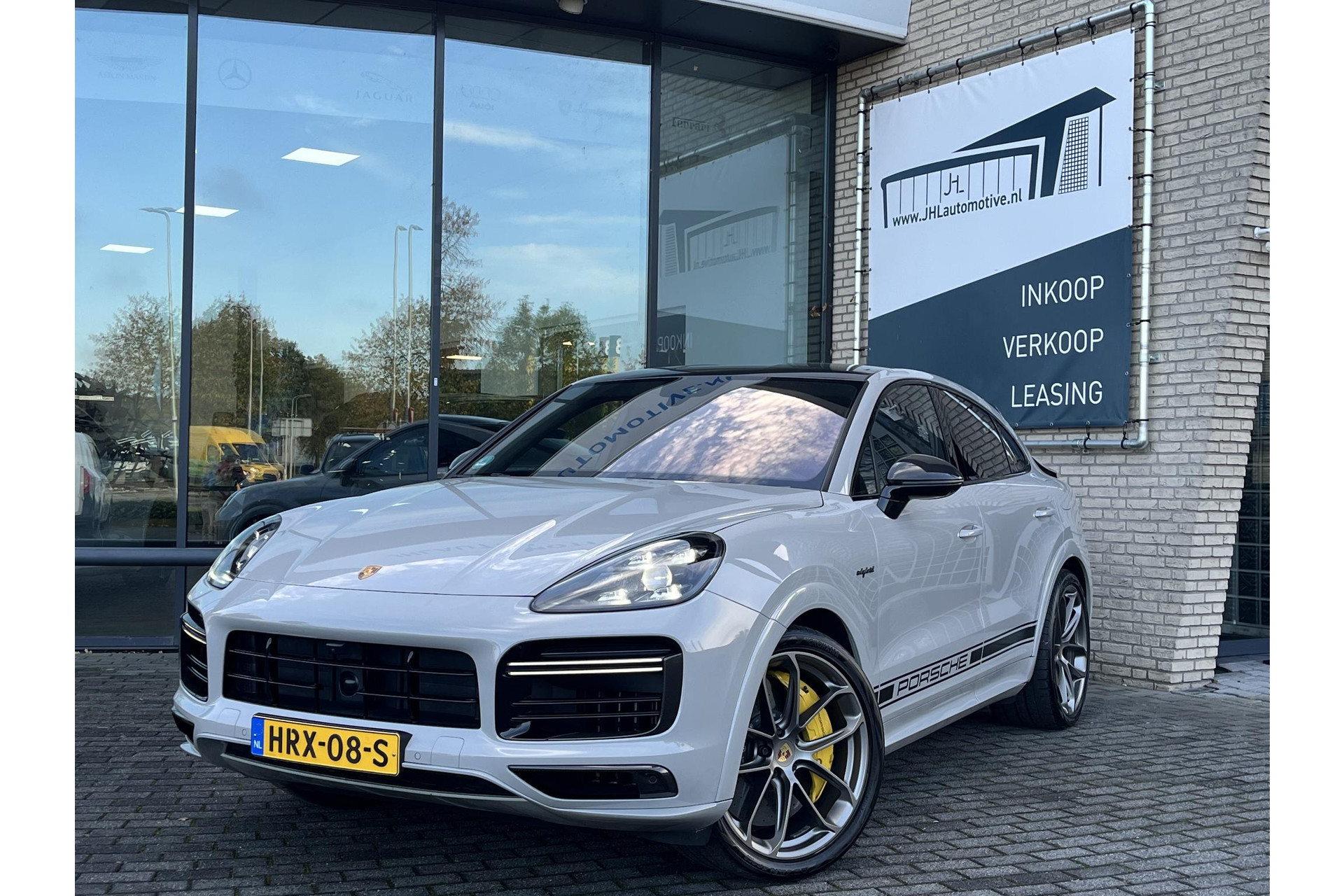 Porsche Cayenne Coupé *TURBO S-E*680PK*CARBON*NL AUTO*APPROVED*SP.UITLAA